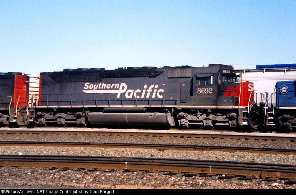 SP 8692 SD40M-2 (SDP45 Body)